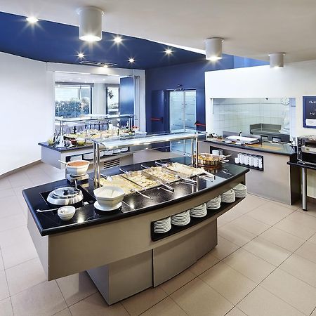 Residencia Universitaria Sarria Apartment Барселона Екстериор снимка