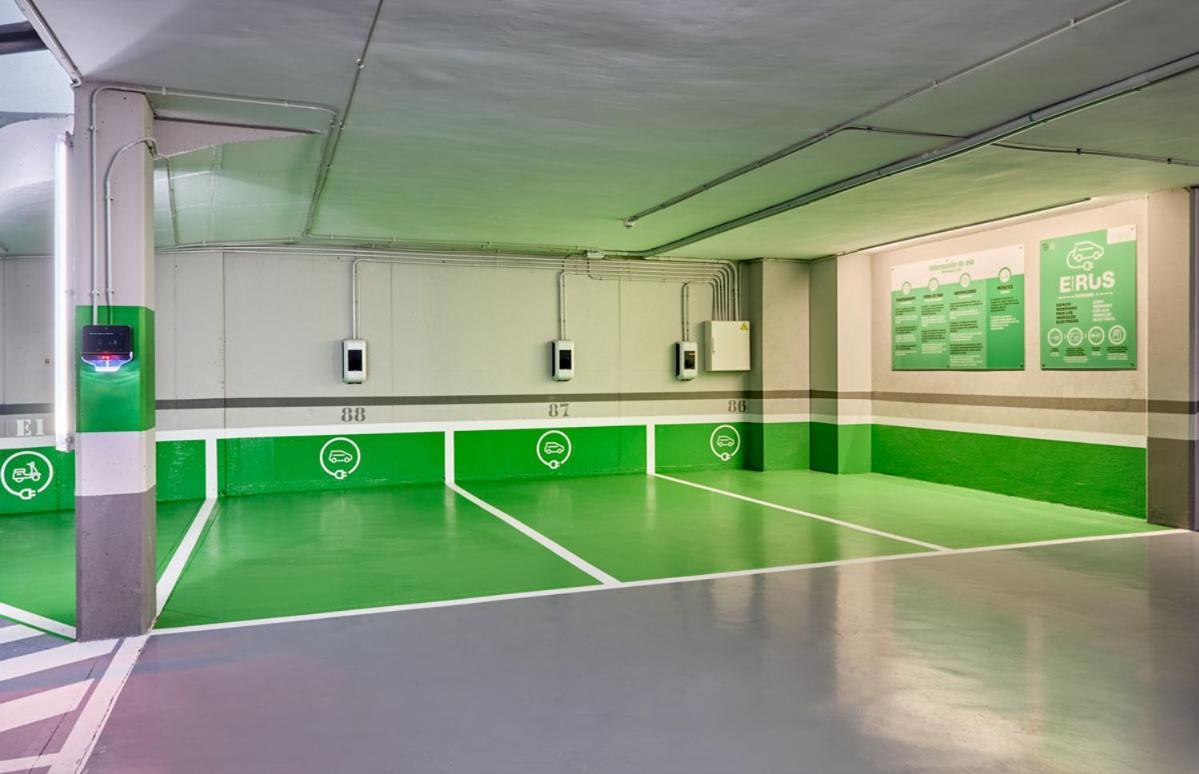 Residencia Universitaria Sarria Apartment Барселона Екстериор снимка