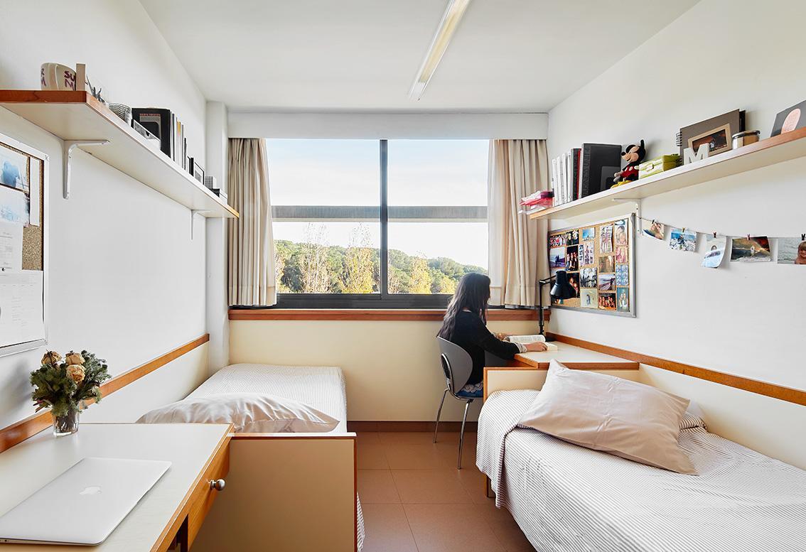 Residencia Universitaria Sarria Apartment Барселона Екстериор снимка