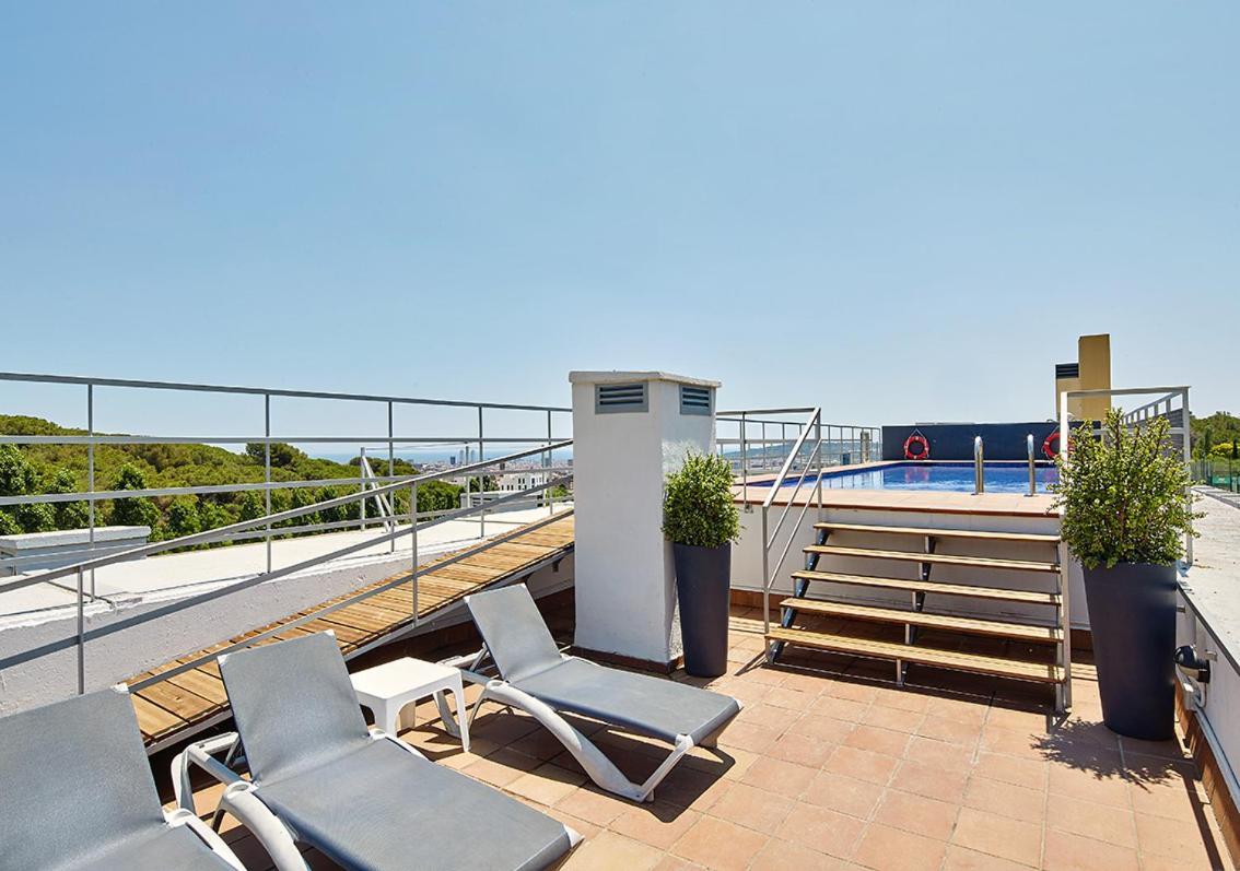 Residencia Universitaria Sarria Apartment Барселона Екстериор снимка